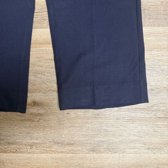 Sag Harbor Navy Cropped Pants - Picture 3 of 11